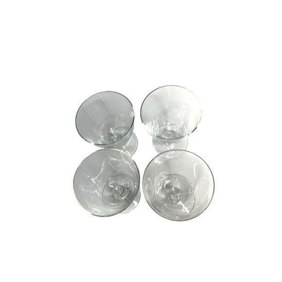 Set of 4 Clear Crystal Glasses Unknown‎ Design - Picture 3 of 5